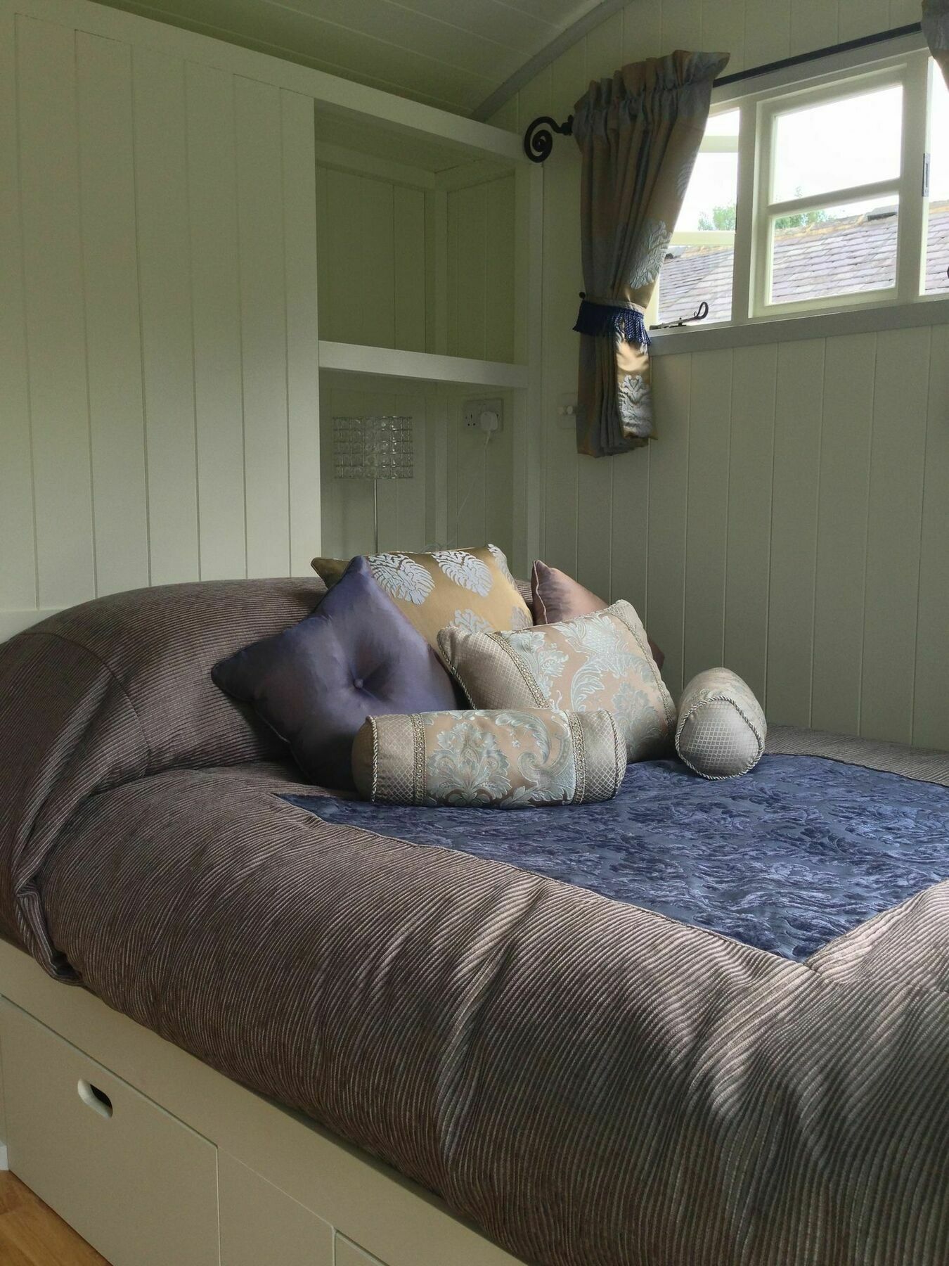 Posh Huts Farmstay Falstone Exterior photo